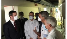 新冠医生爆料新闻报道,疫情背后的真实情况