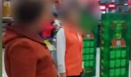 网友爆料超市视频真实吗,真相揭秘，还原事件原貌